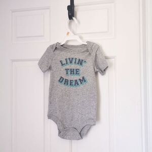 5/$10 George boys onesie size 6-12 m